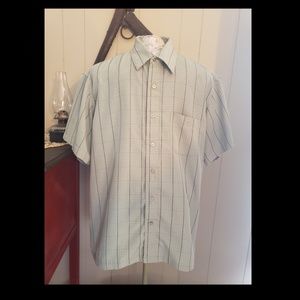 Mens Haggar casual shirt